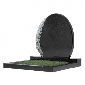 Семейный памятник 63