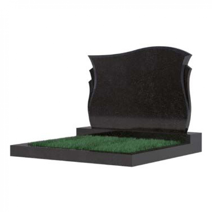 Семейный памятник 126