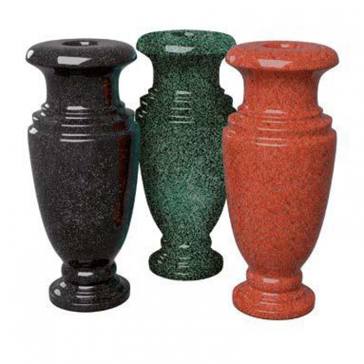 Вазы гранитные (ассортимент)